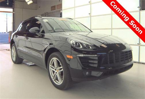 2017 Porsche Macan Base