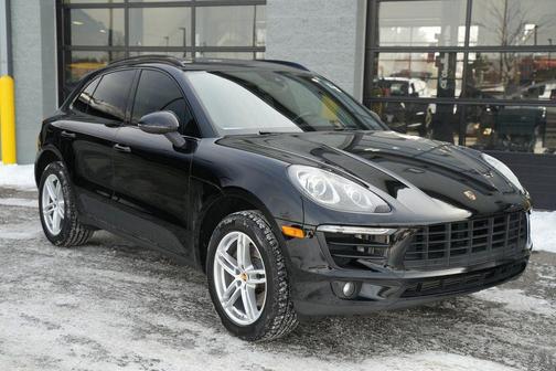 2017 Porsche Macan Base