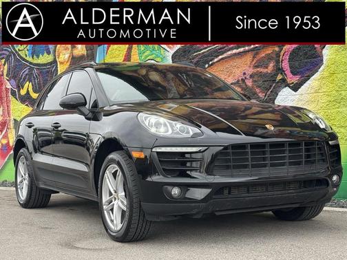2017 Porsche Macan Base