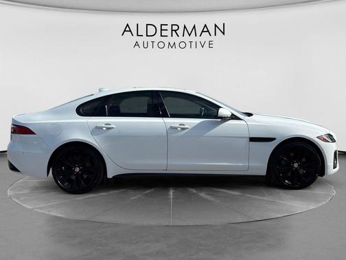 Fuji White 2021 Jaguar XF R-Dynamic SE P300 AWD Automatic