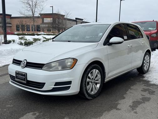 2015 Volkswagen Golf TDI SE 4-Door