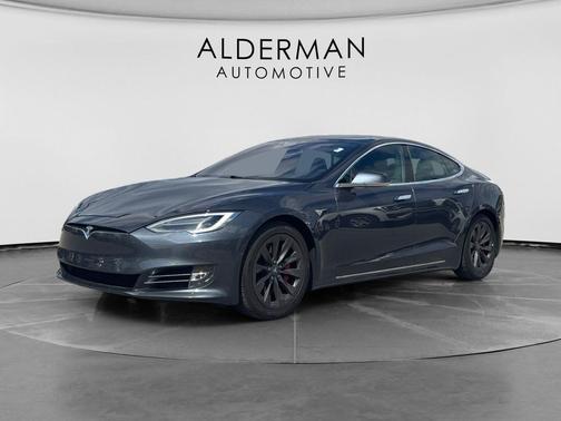 Midnight Silver Metallic 2019 Tesla Model S Performance