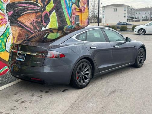 2019 Tesla Model S 