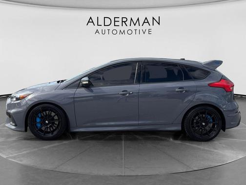 Nitrous Blue Quad-Coat 2016 Ford Focus RS Base