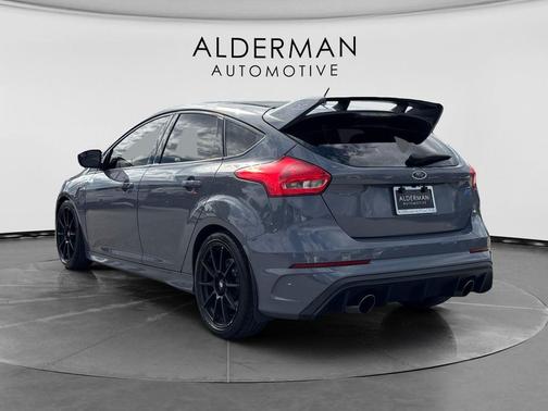 Nitrous Blue Quad-Coat 2016 Ford Focus RS Base