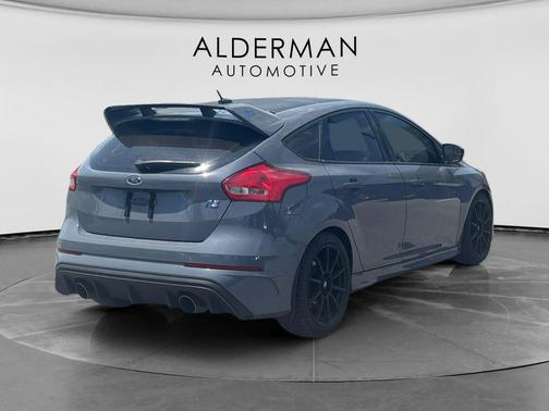 Nitrous Blue Quad-Coat 2016 Ford Focus RS Base