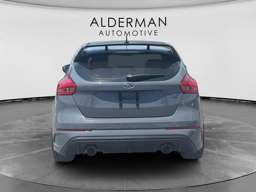 Nitrous Blue Quad-Coat 2016 Ford Focus RS Base