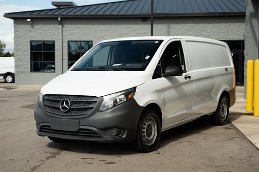 2021 Mercedes-Benz Metris Base