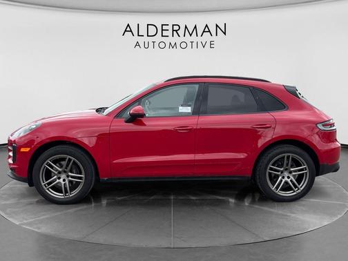 Carmine Red 2019 Porsche Macan Macan
