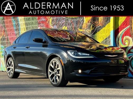 2015 Chrysler 200 S