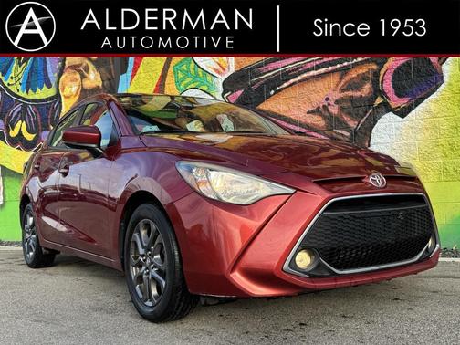 2019 Toyota Yaris Sedan LE