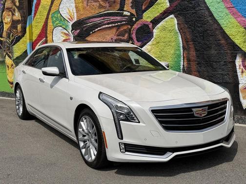 Crystal White Tricoat 2018 Cadillac CT6 3.6L Luxury
