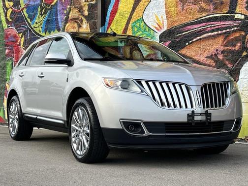 2014 Lincoln MKX Base