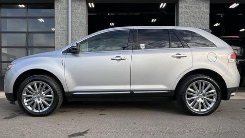 2014 Lincoln MKX Base