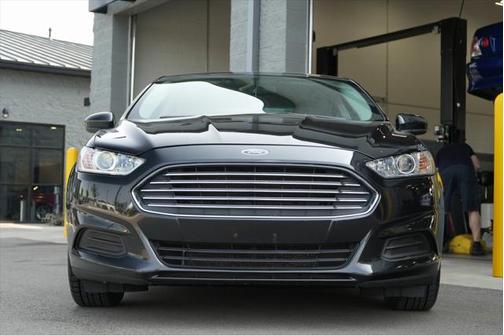 2015 Ford Fusion S