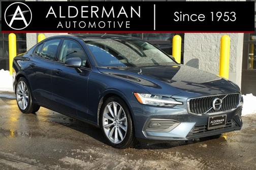 2019 Volvo S60 T6 Momentum