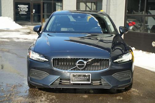 2019 Volvo S60 T6 Momentum