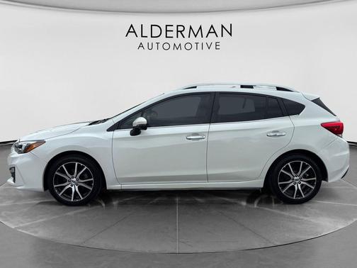 Crystal White Pearl 2017 Subaru Impreza 2.0i Limited