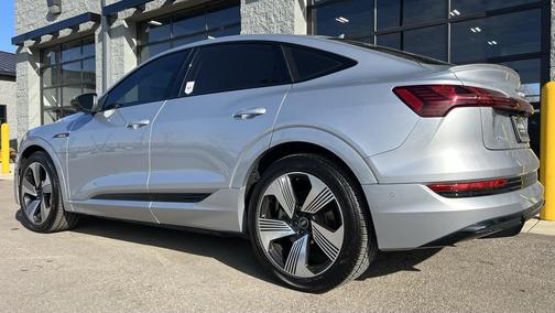 2021 Audi e-tron Sportback Prestige