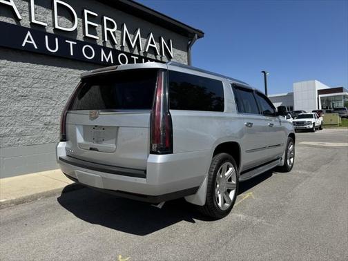 2015 Cadillac Escalade ESV Luxury
