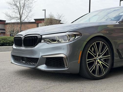 Bluestone Metallic 2018 BMW M550 i Xdrive