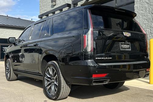 2021 Cadillac Escalade ESV Sport