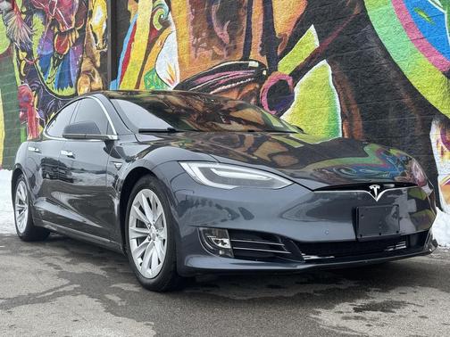 2017 Tesla Model S 100D
