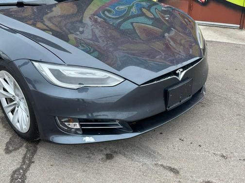 2017 Tesla Model S 100D
