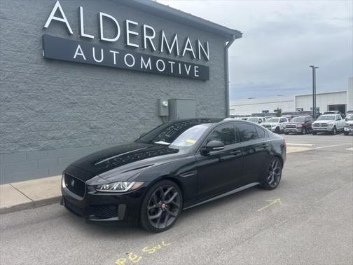 2019 Jaguar XE 30t 300 Sport