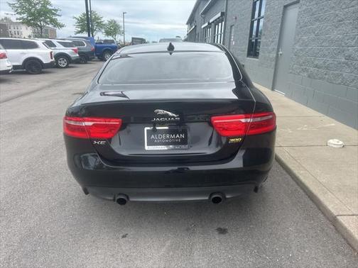 2019 Jaguar XE 30t 300 Sport