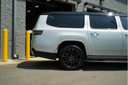 2024 Jeep Grand Wagoneer L Series II 4x4