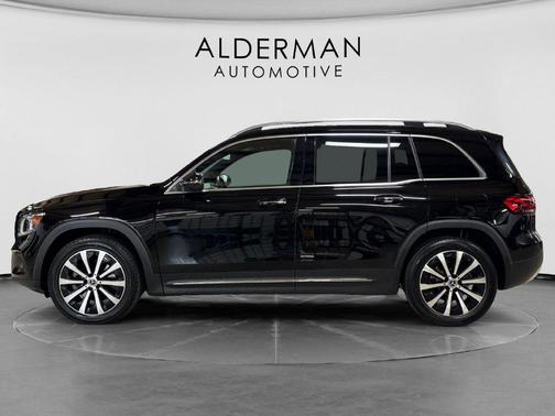 Night Black 2023 Mercedes-Benz GLB 250 4MATIC