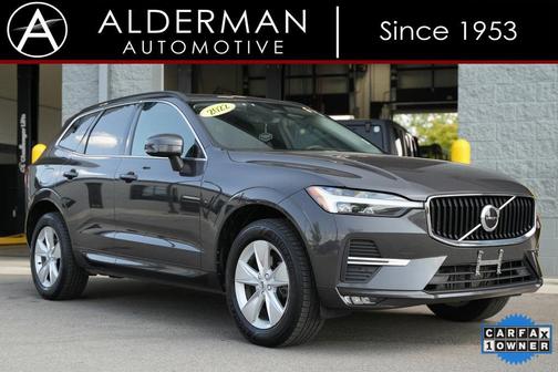 2022 Volvo XC60 B5 Momentum