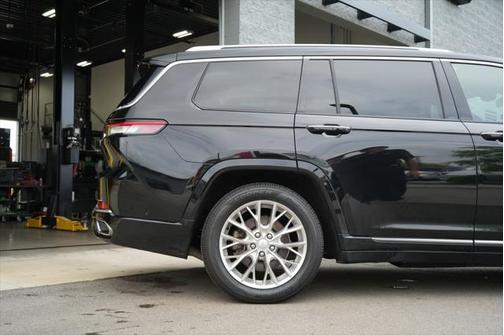 2021 Jeep Grand Cherokee L Summit