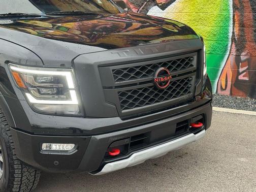 2024 Nissan Titan PRO-4X
