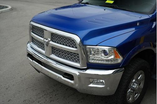 2018 RAM 2500 Laramie Mega Cab 4x4 6'4' Box