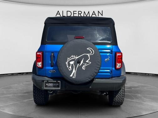 Velocity Blue 2023 Ford Bronco Black Diamond