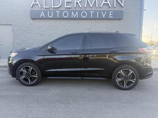 2019 Ford Edge ST