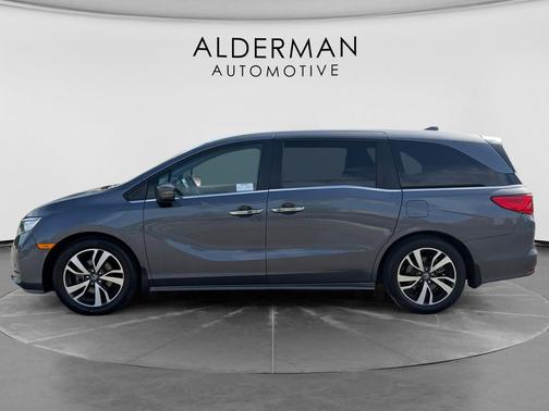 Modern Steel Metallic 2023 Honda Odyssey Touring