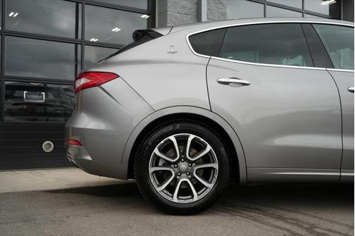 2019 Maserati Levante Base