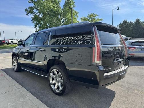 2020 Cadillac Escalade ESV Luxury