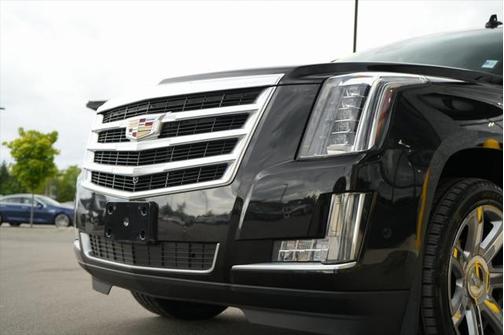 2020 Cadillac Escalade ESV Luxury