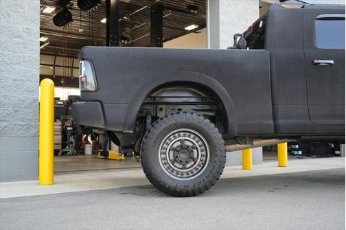 2018 RAM 2500 Laramie Mega Cab 4x4 6'4' Box
