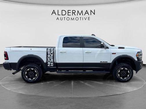 Bright White Clearcoat 2020 RAM 2500 Power Wagon