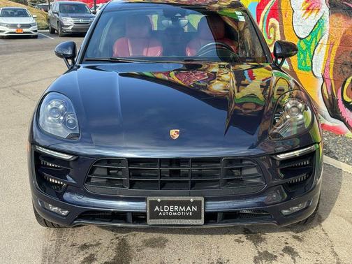 2018 Porsche Macan GTS