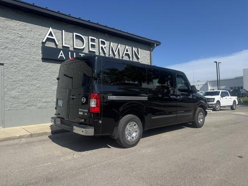 2013 Nissan NV Passenger NV3500 HD SL V8