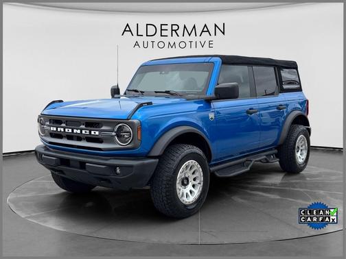 Velocity Blue Metallic 2022 Ford Bronco Big Bend