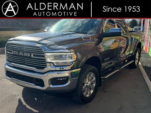 2022 RAM 2500 Laramie Crew Cab 4x4 6'4' Box