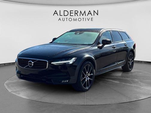 Onyx Black Metallic 2020 Volvo V90 Cross Country T6