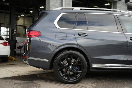 2019 BMW X7 xDrive50i